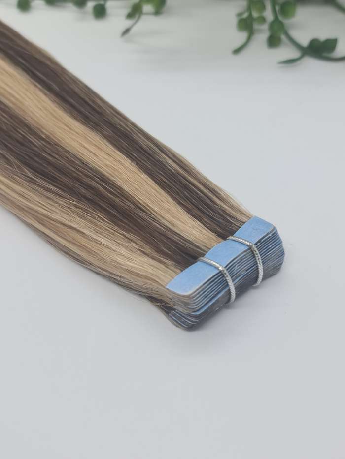 #04/22 brown and Blonde streaks Tape Hair Extensions